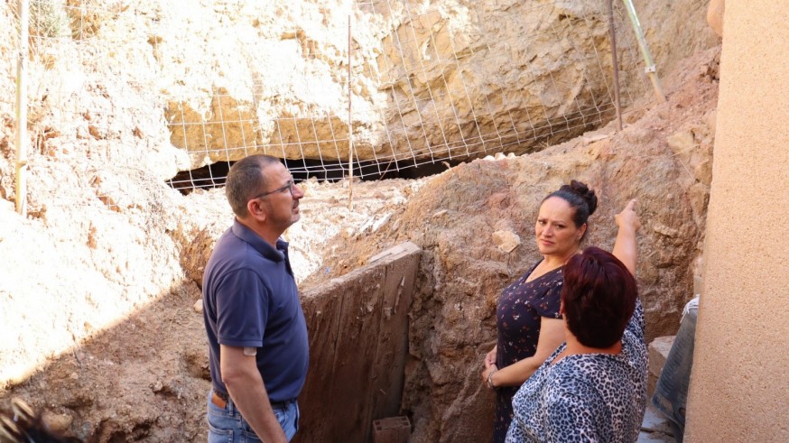 El PSOE de Lorca urge al Ayuntamiento a que actúe para evitar el colapso de una casa cueva