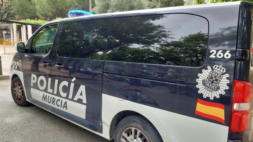 Detenido un hombre como presunto autor de un delito de violencia de género en Murcia