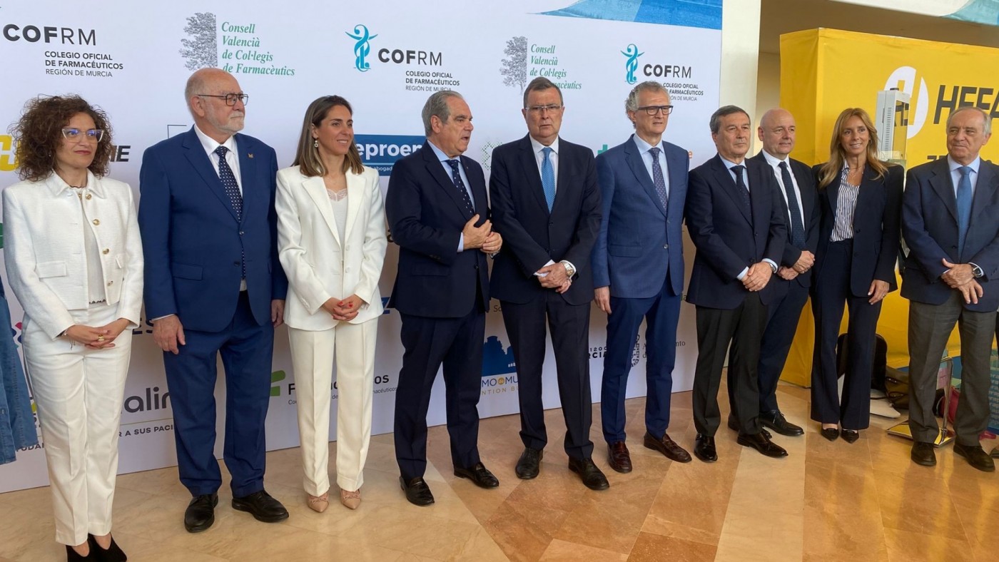 La ley del medicamento centra el foro celebrado en Murcia con más de 400 farmacéuticos del Levante