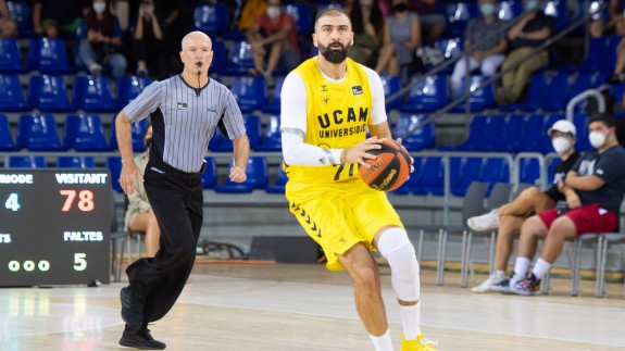 Kostas Vasileiadis, en un Barcelona-UCAM Murcia. Foto: ACB Photo / D. Grau