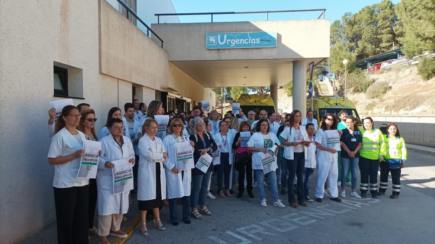 Los médicos de urgencias del Rafael Méndez de Lorca protestan por falta de personal