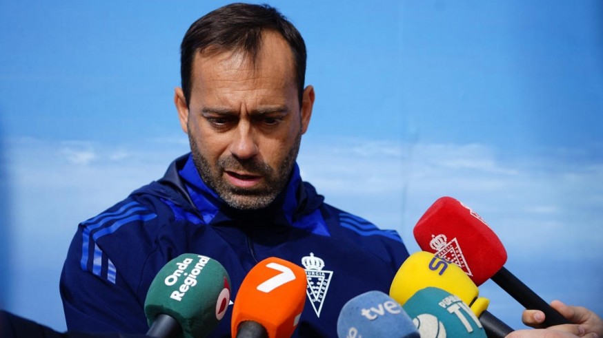 Fran Fernández: "Alcaina vino para marcar diferencias y en este tramo le necesitamos"