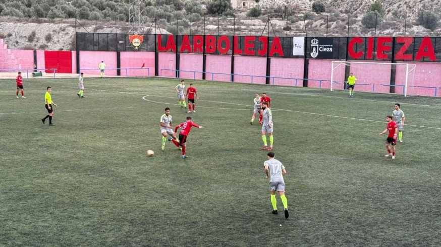 El Cieza se gusta ante el Santomera (5-0)