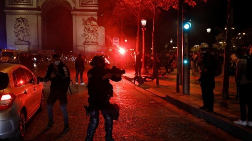 Dos fallecidos y 560 detenidos por disturbios en París tras la final de Champions