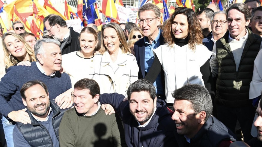 López Miras defiende "la valentía" de los diputados de Cs que evitaron la moción de censura