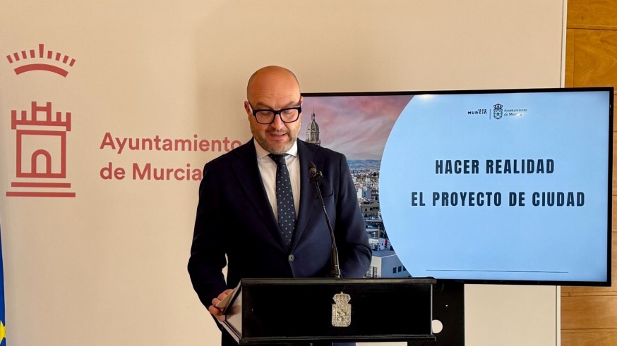 Murcia reforzará varias líneas de autobús con las pedanías ante el aumento de viajeros