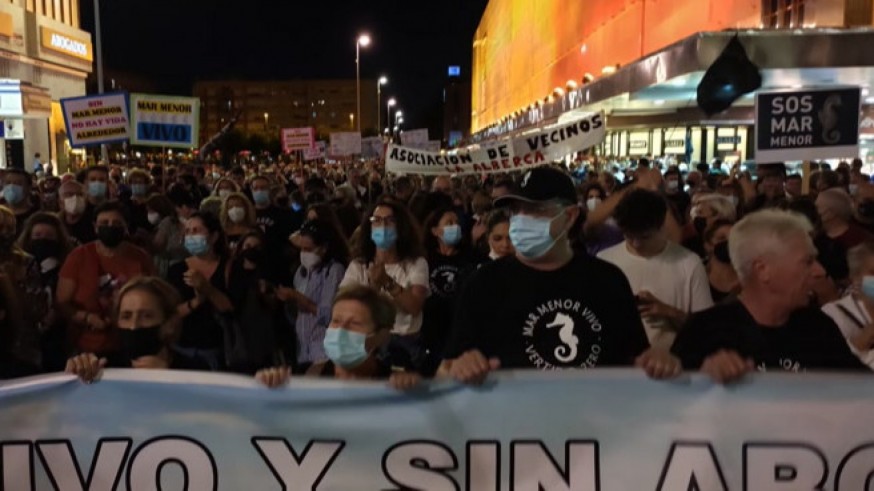 GALERÍA | Las imágenes de la manifestación #SOSMarMenor en Murcia