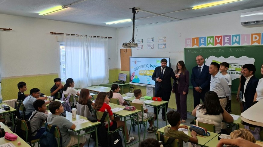 140.000 escolares vuelven a las aulas en la Región de Murcia con el calor como protagonista