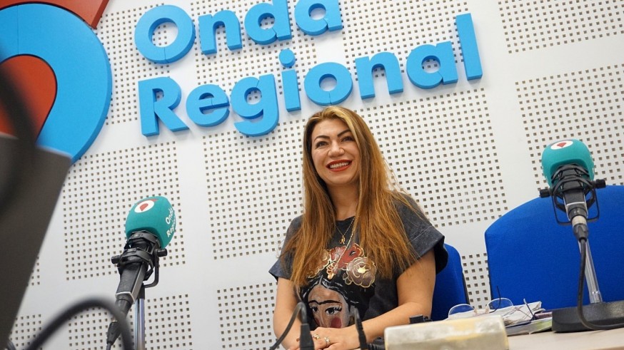 Derecho y extranjería. Con la abogada Paola Marcela Suárez hablamos del nuevo reglamento de extranjería