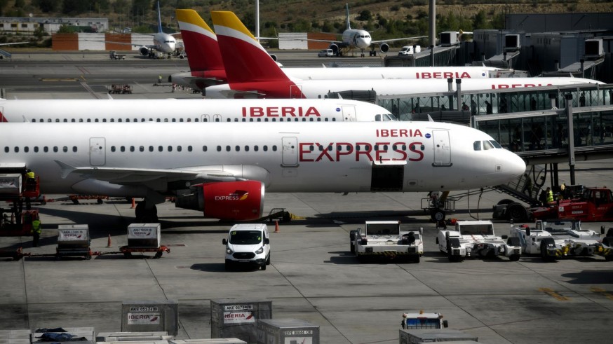 Aviones en el aeropuerto de Madrid Barajas