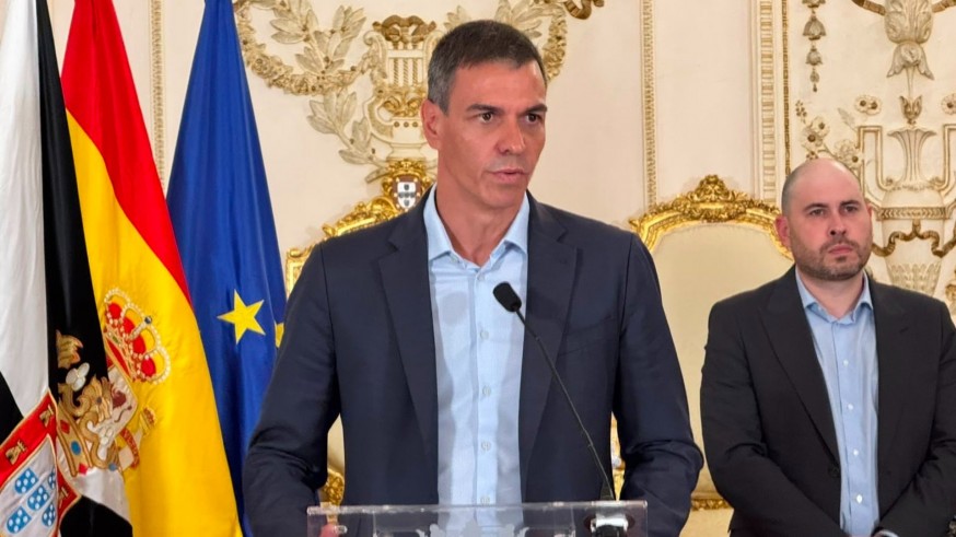Sánchez abre la puerta a una reforma legal tras calificar la entrada masiva en Ceuta como un "ataque" a España