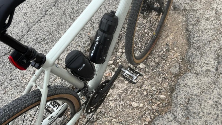 Los pedáneos del PSOE en Murcia denuncian la dejadez de La Glorieta para arreglar desperfectos en la vía pública