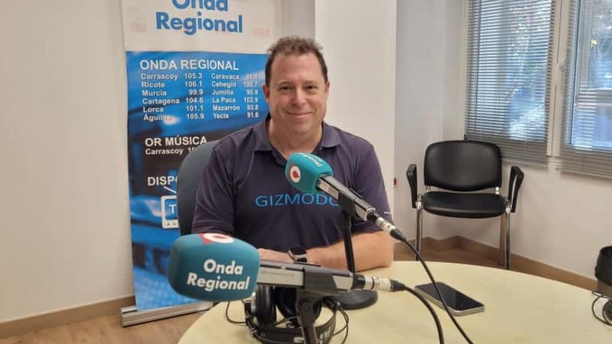 elhombredospuntocero. Relaciones con IA que acaban en divorcios