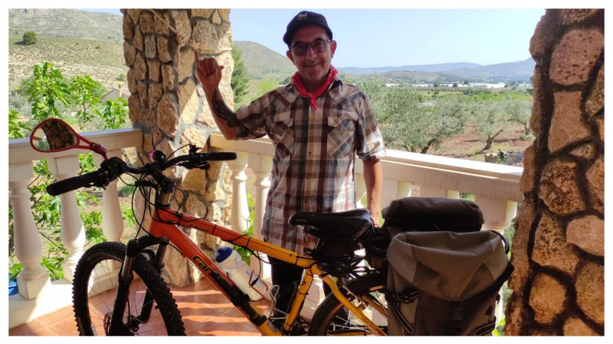 PLAZA PÚBLICA. José Antonio García Ibáñez, veintiséis mil kilómetros en bicicleta