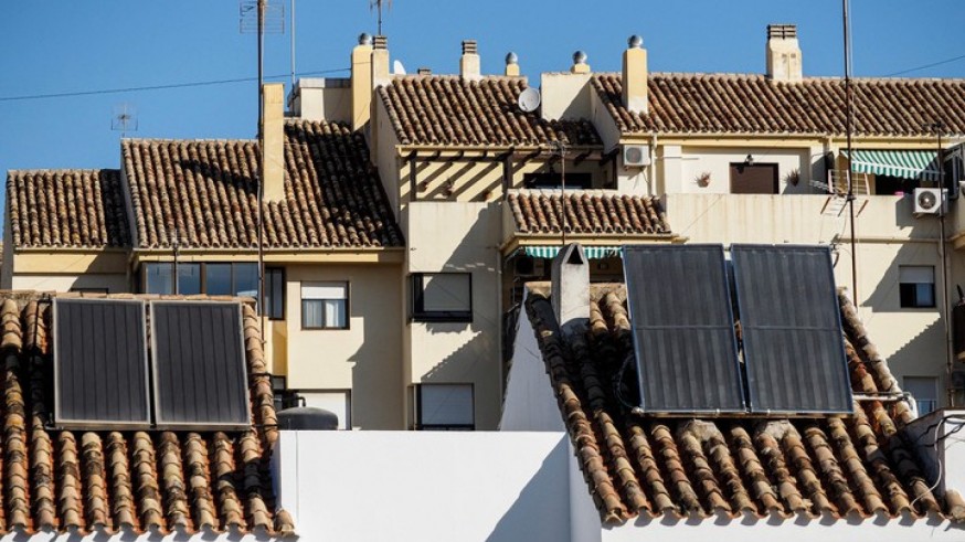 Gobierno regional y Podemos chocan por la gestión de las ayudas europeas a la movilidad