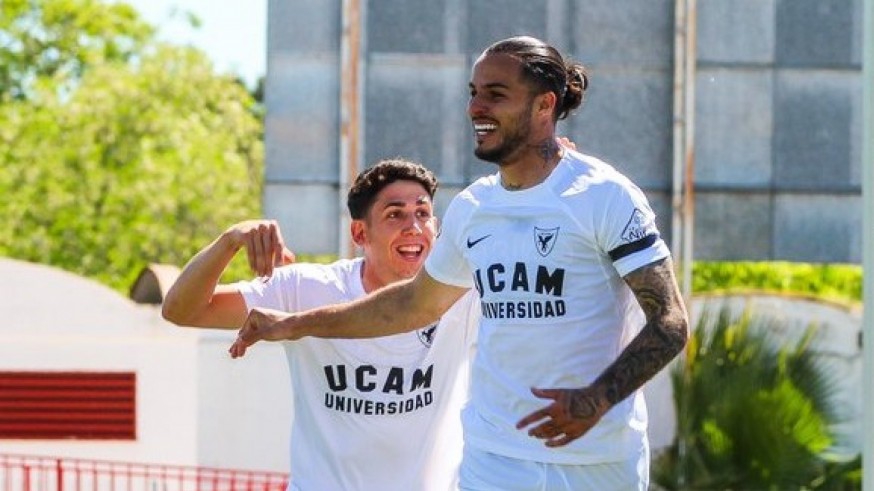 El UCAM asegura el playoffs y se aferra al tercer puesto (2-4)