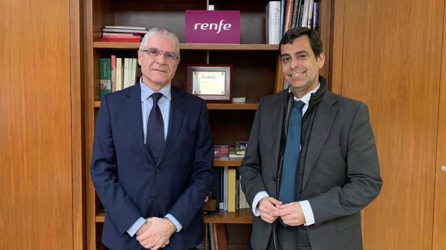 El Gobierno regional solicita a Renfe que amplíe los servicios directos del AVE a Madrid