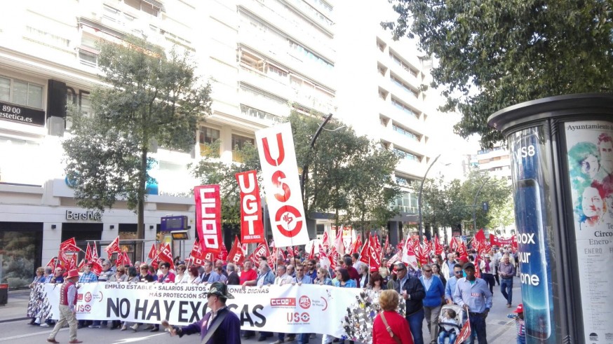 Manifestación del 1º de mayo discurre por la Gran Vía de Murcia