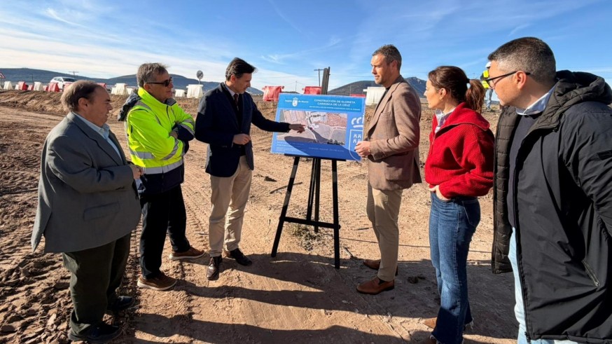 Fomento inicia la construcción de una rotonda en Archivel para mejorar la seguridad vial