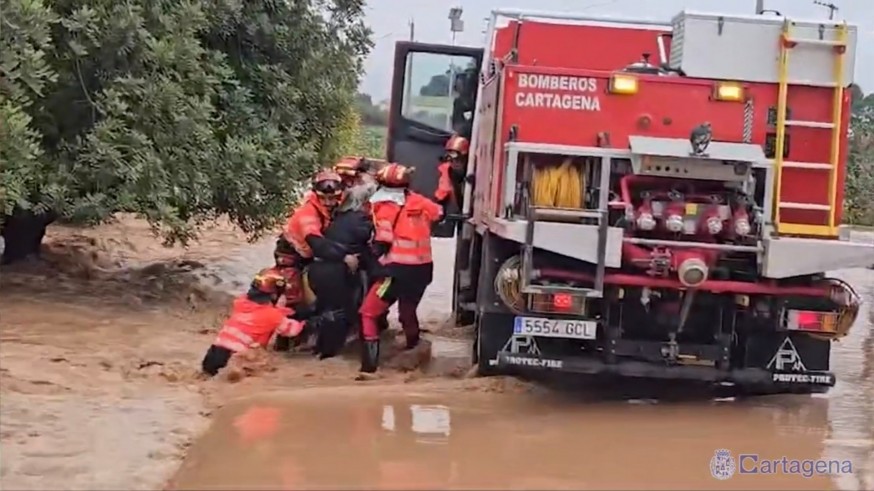 El temporal en la Región deja 72 rescates y reabre el debate sobre la imprudencia