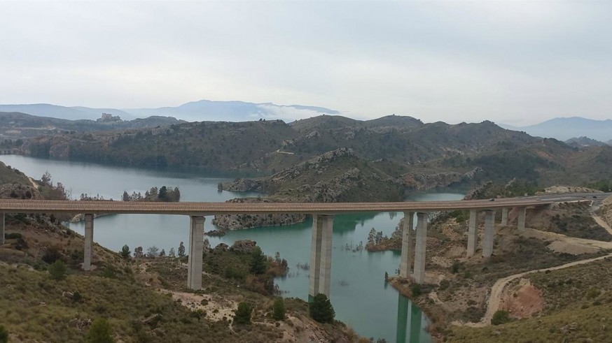 Las reservas de agua en el Segura aumentan un 12% en una semana