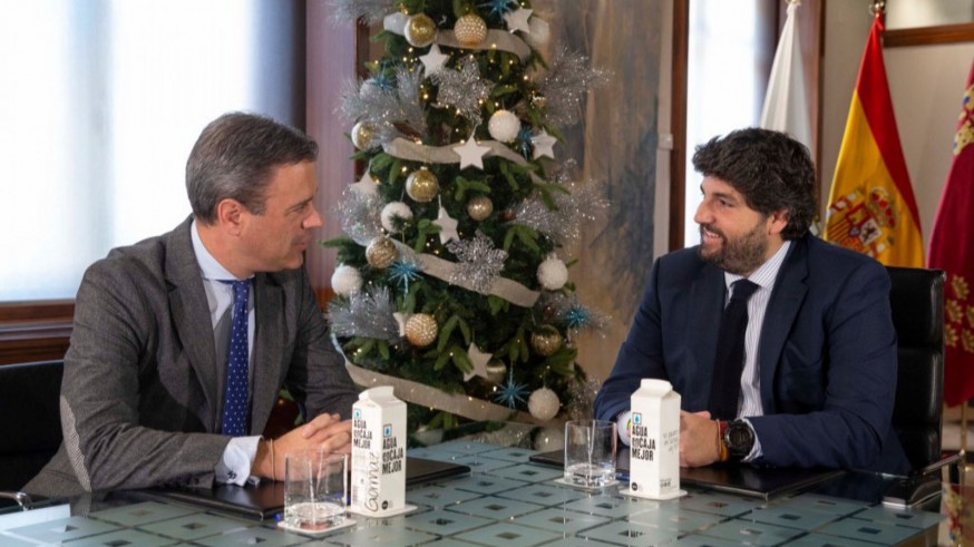Reunión entre López Miras y Marcos Ortuño en el palacio de San Esteban