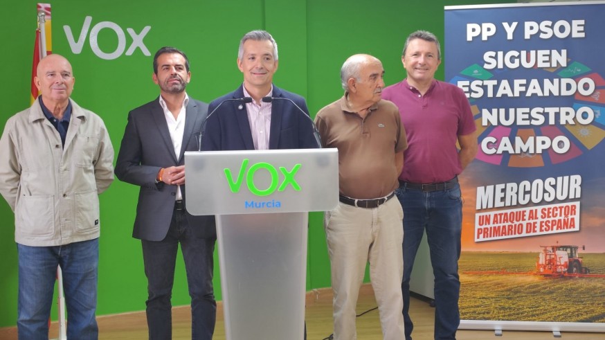 Vox asegura que sigue con la mano tendida para negociar los presupuestos
