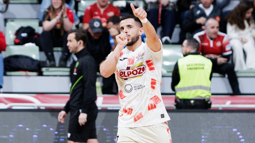 Adri Rivera: "El 1-7 del Barça será una lección para la Copa de España" 