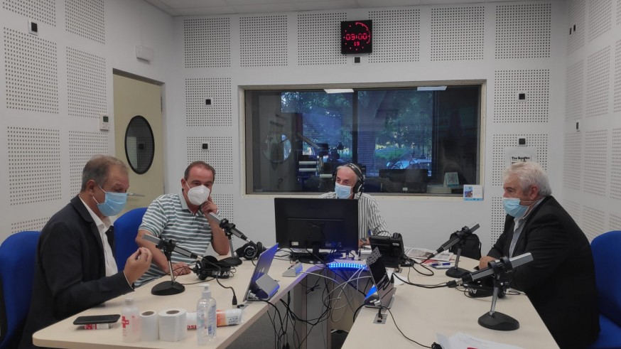Tertulia de este martes en el matinal, con Joaquín Azparren