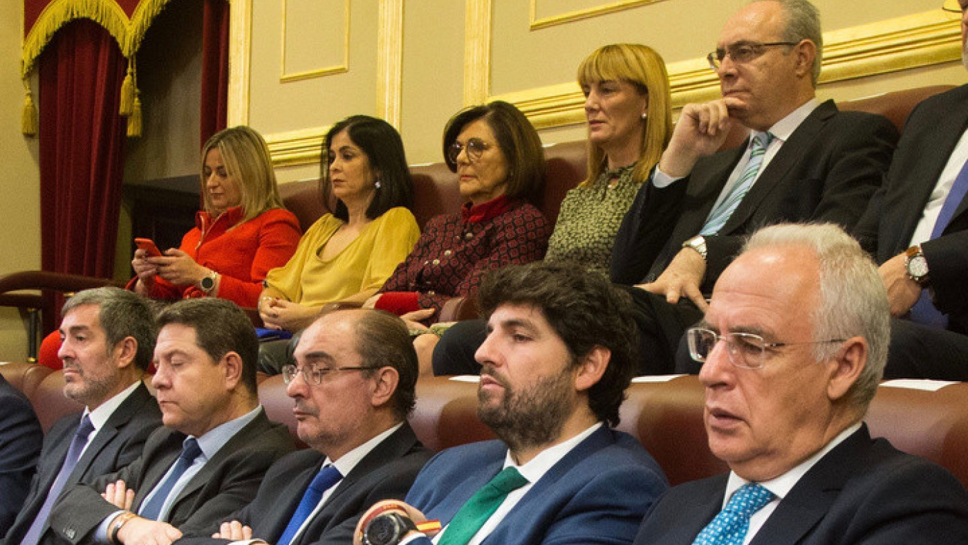 López Miras junto a otros presidentes autonómicos en el Congreso