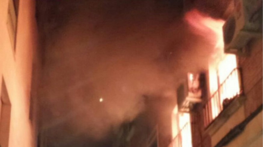 Incendio en un edificio de la calle San Bartolomé de Murcia.