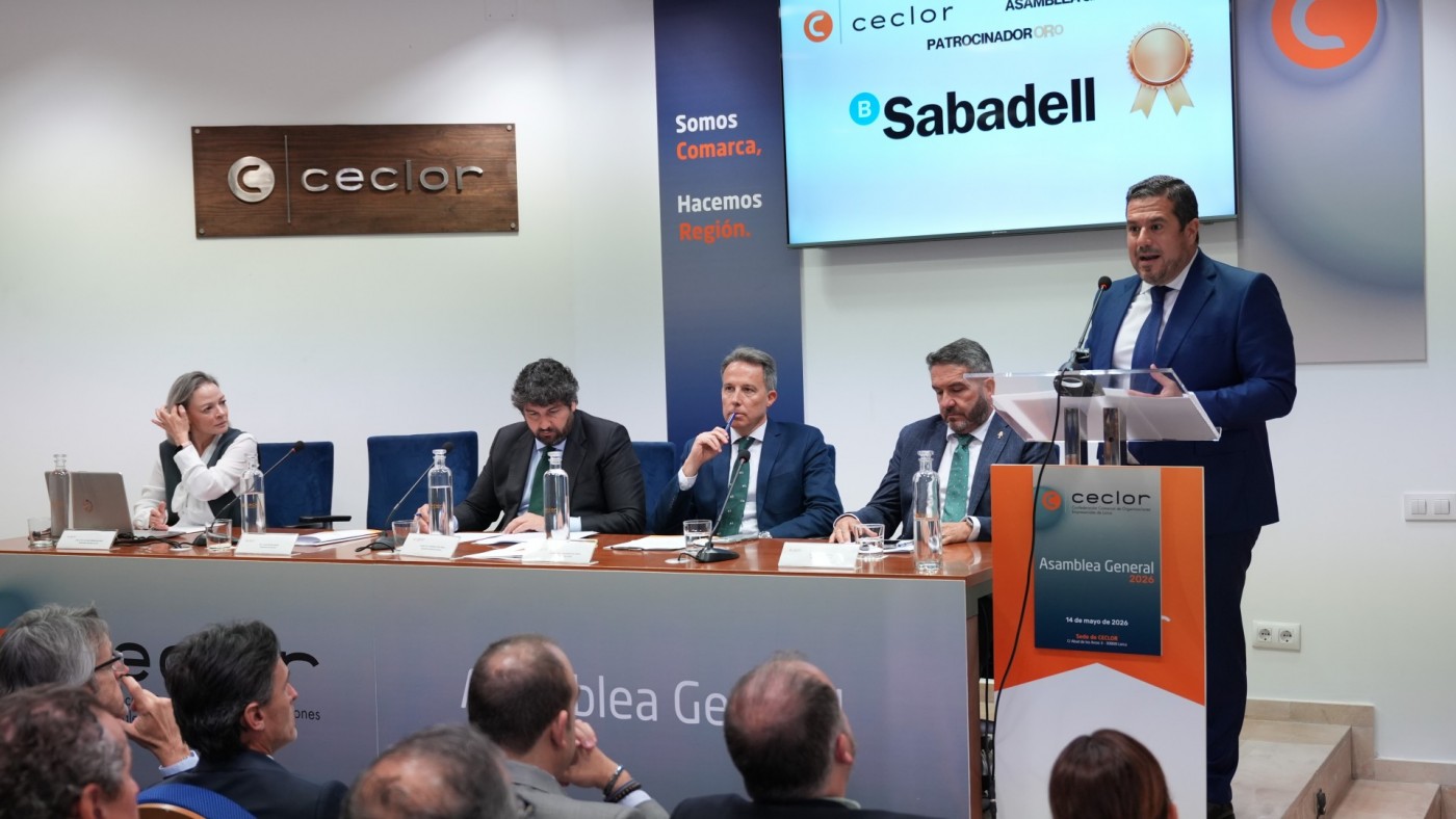 Ceclor celebra los 1.500 empleos que generarán tres empresas en Lorca