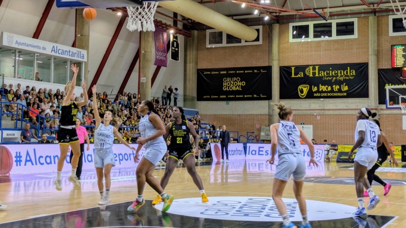 El Jairis cae sobre la bocina en su estreno liguero (57-58)