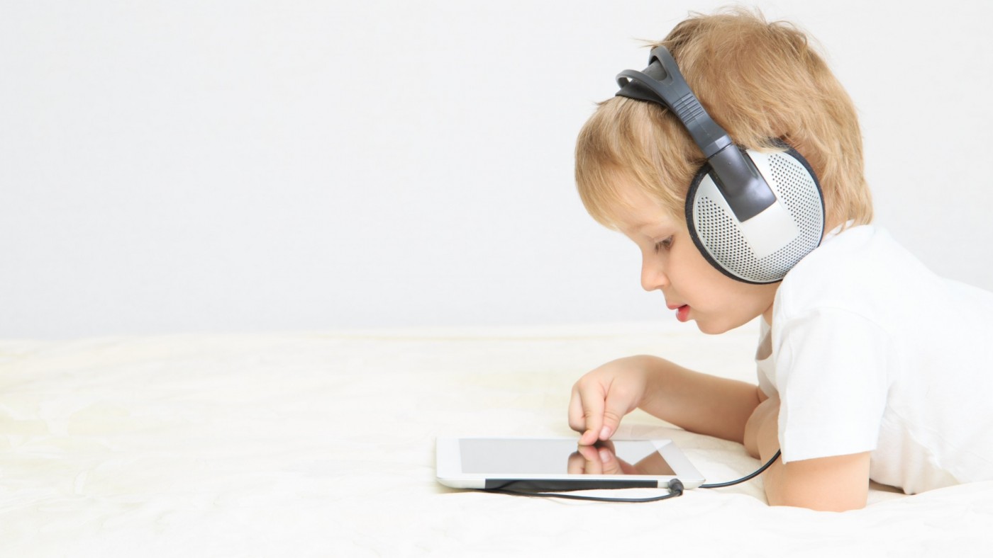El volumen de los auriculares puede pasar factura al oído a largo plazo