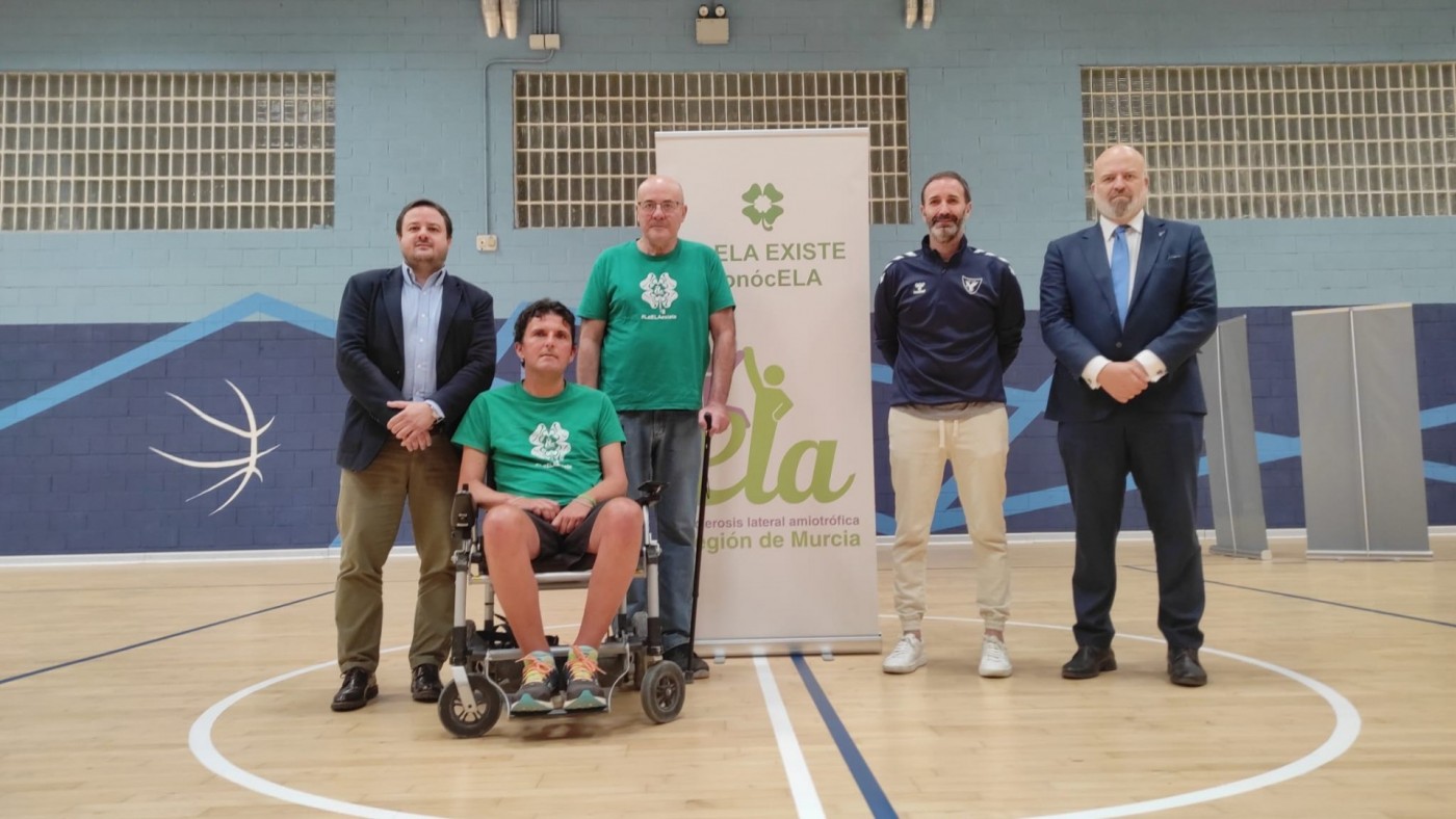 Sito: "Que la gente venga y apoye a la Asociación ELA, el baloncesto es menos importante"
