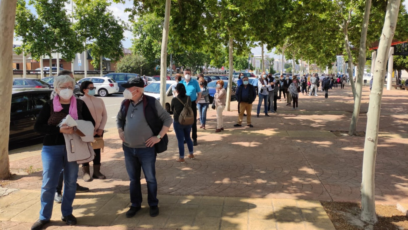 Colas para vacunarse este martes en el Palacio de los Deportes de Murcia