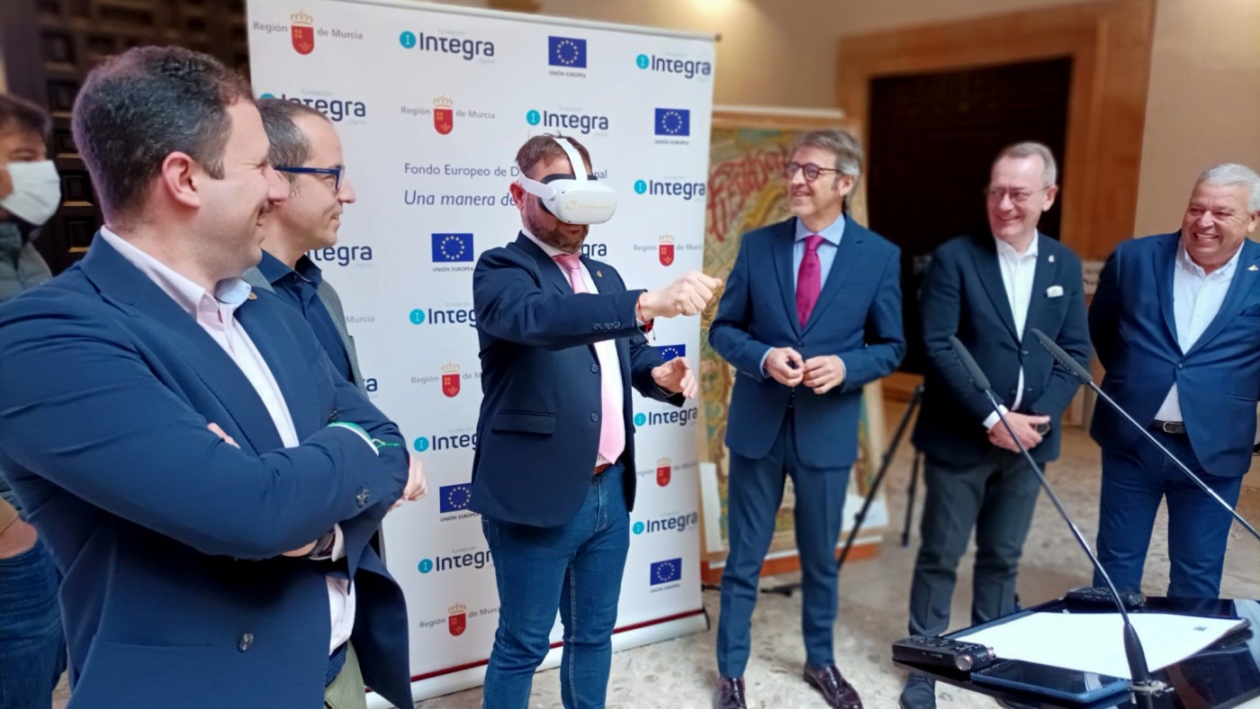 Gafas de realidad virtual para promocionar la Semana Santa de Lorca