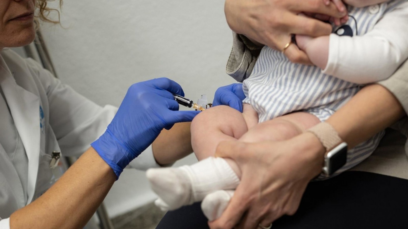 La sanidad vasca ha administrado vacunas caducadas a "decenas" de bebés