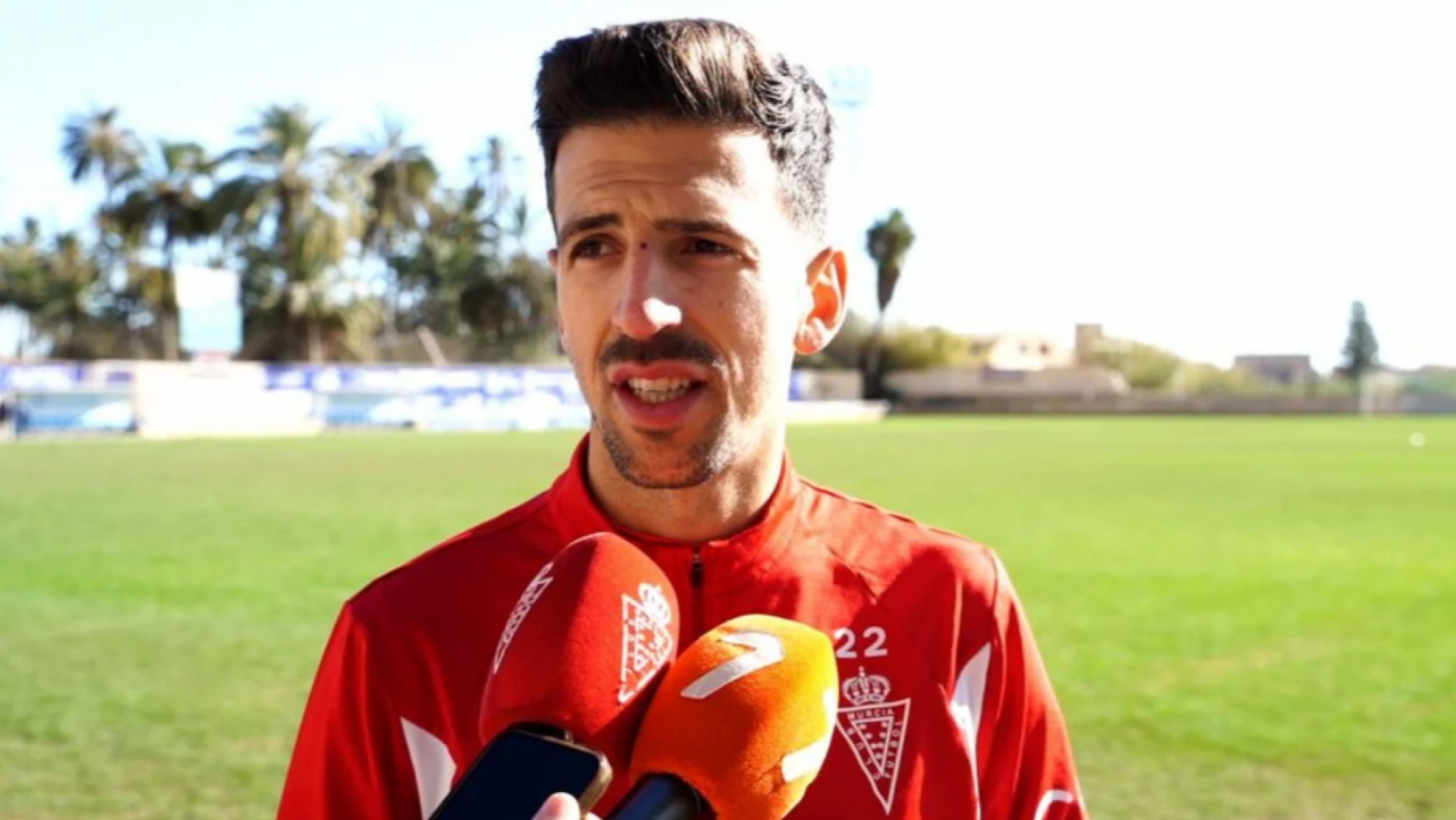 Juan Carlos Real: "Todos tenemos que aportar porque la exigencia es máxima"