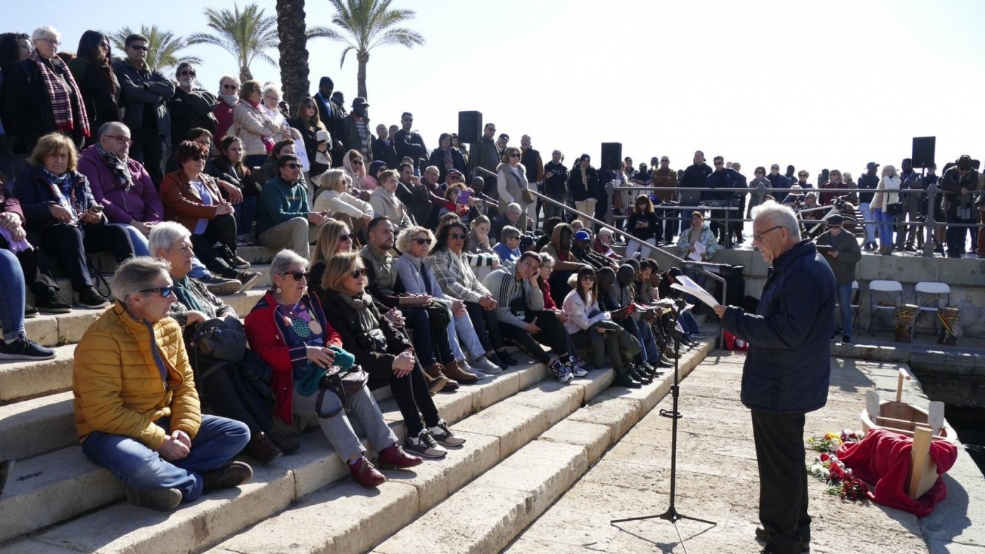 Los cartageneros rinden homenaje a los migrantes fallecidos en el Mediterráneo