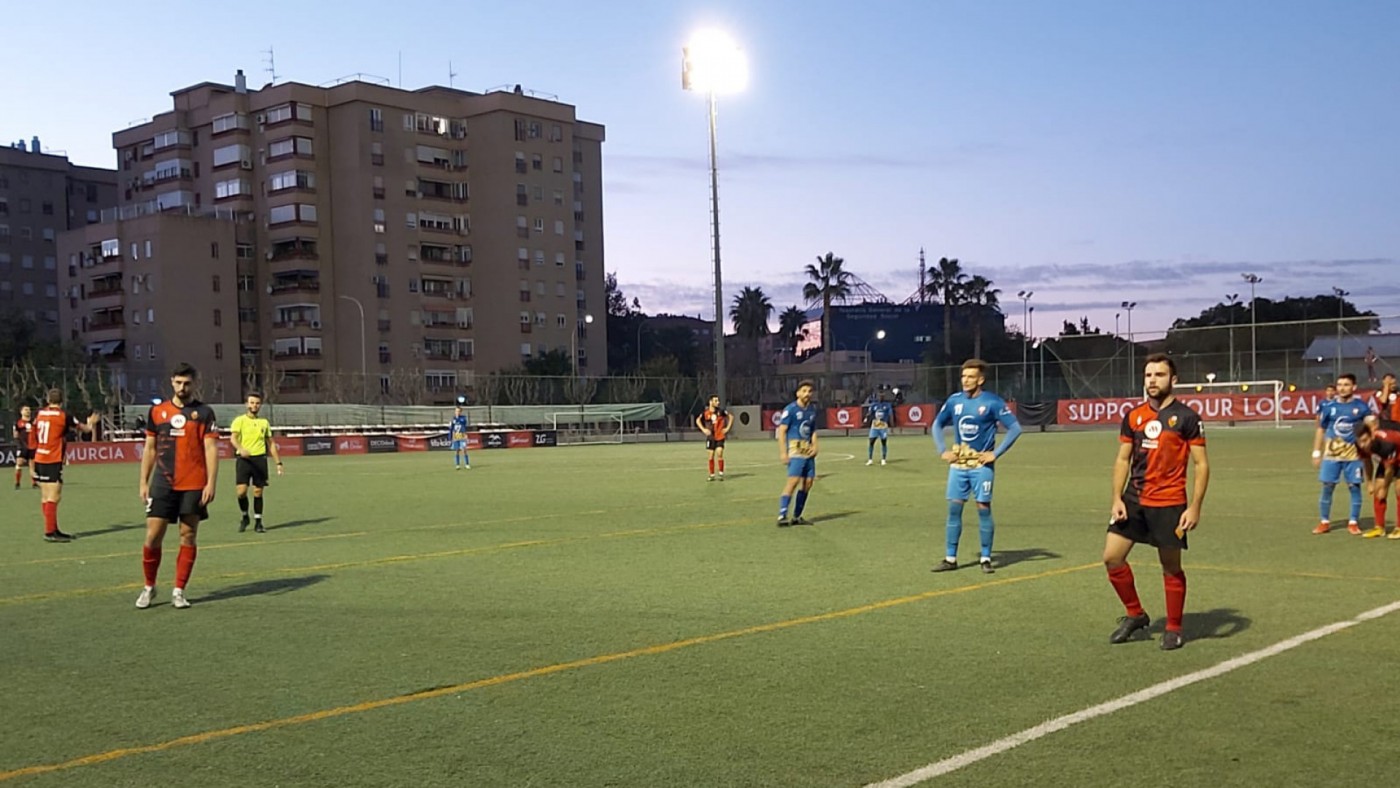 El Ciudad de Murcia se lleva el triunfo ante el Bala Azul (2-0)