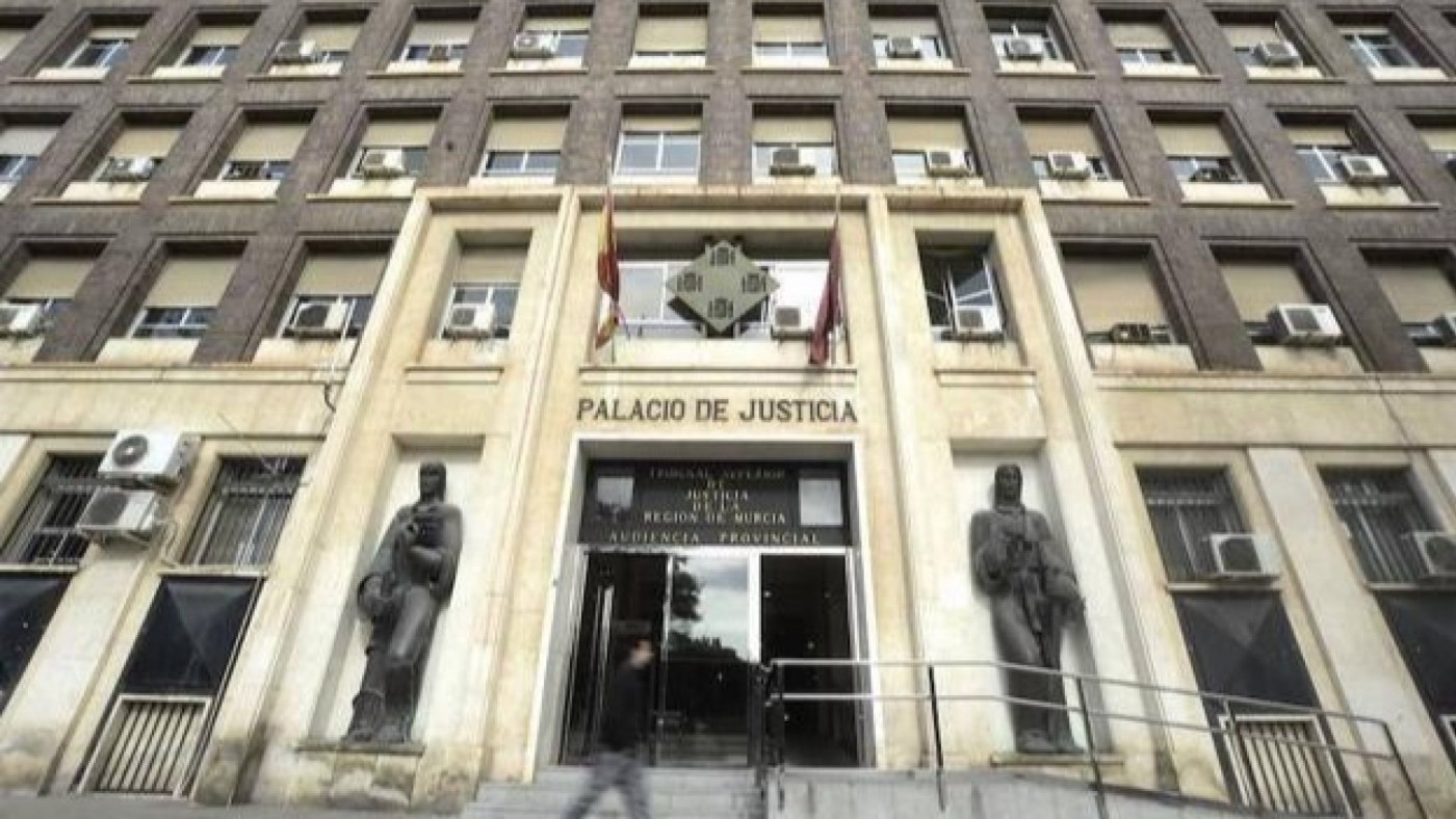 La Audiencia de Murcia rechaza conceder permisos a un agresor sexual condenado a 14 años