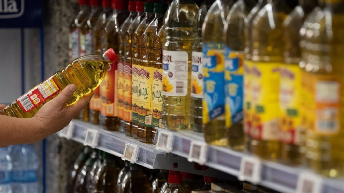 El precio del aceite oliva extra virgen se dispara a seis euros 