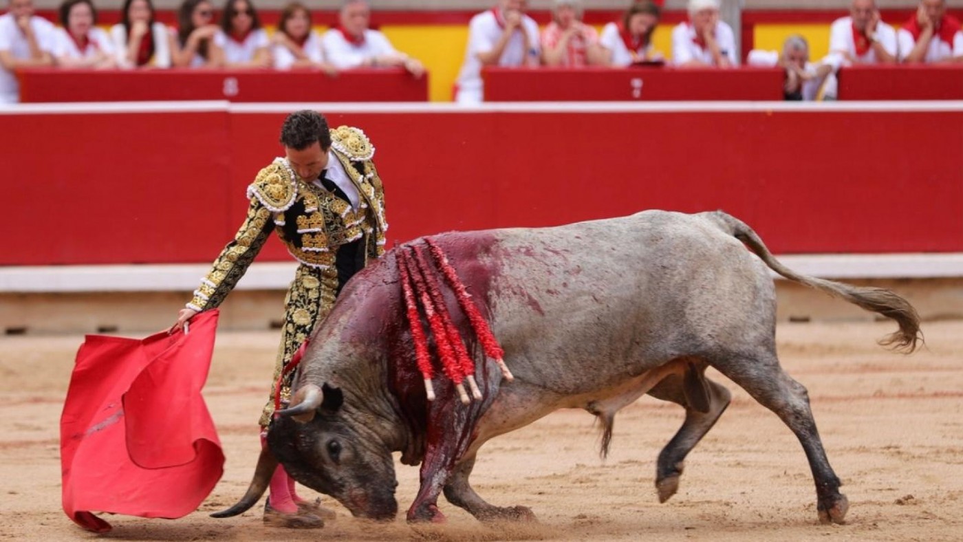 Orejas para Rafaelillo y Juan de Castilla en Pamplona