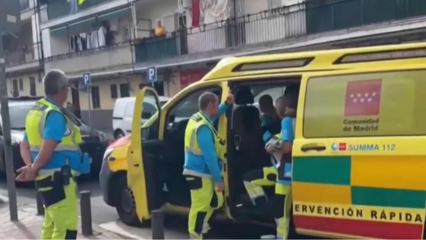 Detenido por matar a puñaladas a su pareja de 21 años en presencia de su bebé de 15 meses en Madrid