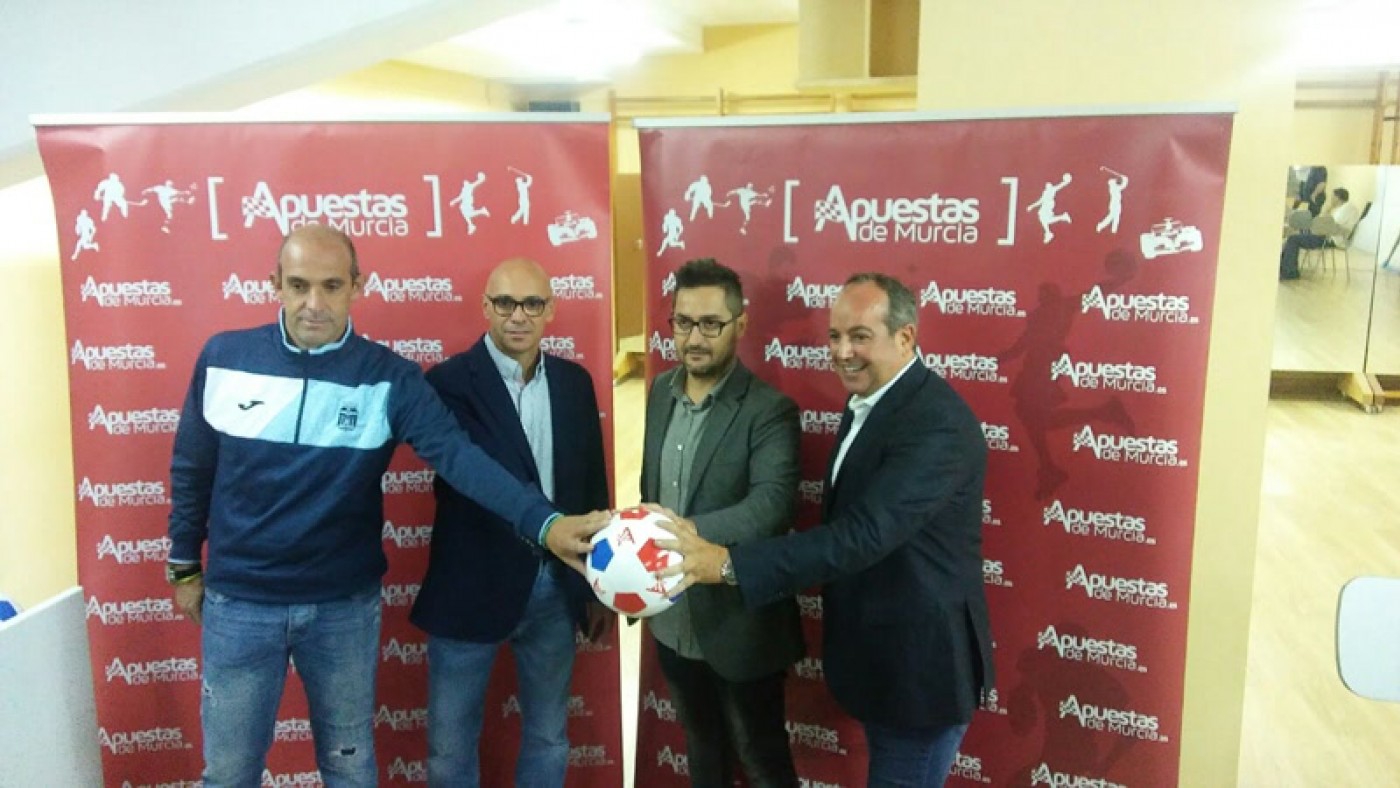 Monteagudo: "No recibir gol, primer objetivo ante el Sevilla"