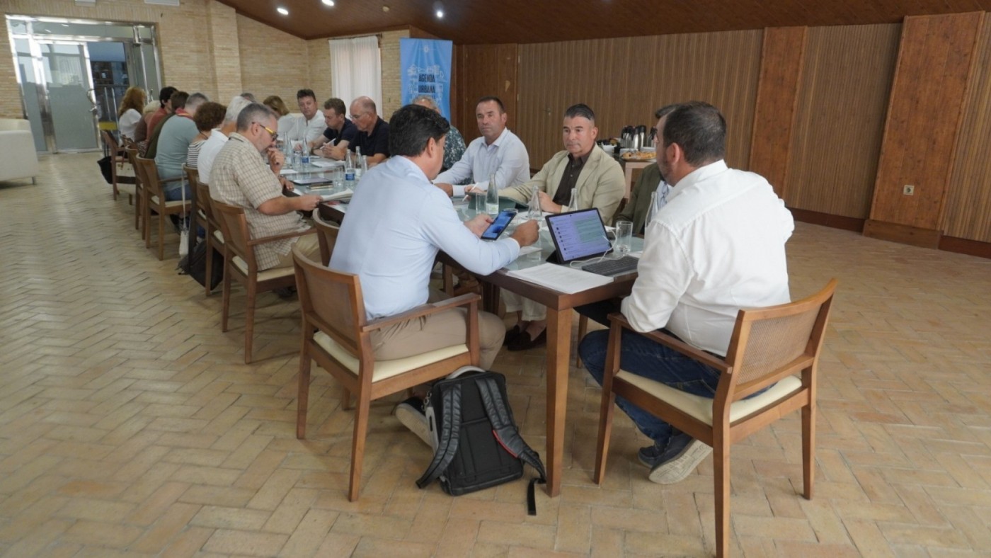 El comité de seguimiento del Mar Menor pedirá un informe tras el aumento del nivel de clorofila