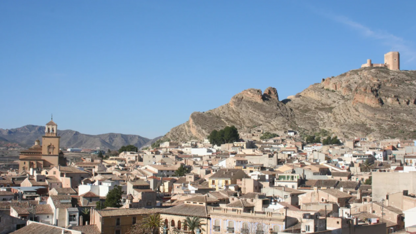 Jumilla renuncia a renovar dos grandes avenidas por el encarecimiento de las obras de alcantarillado