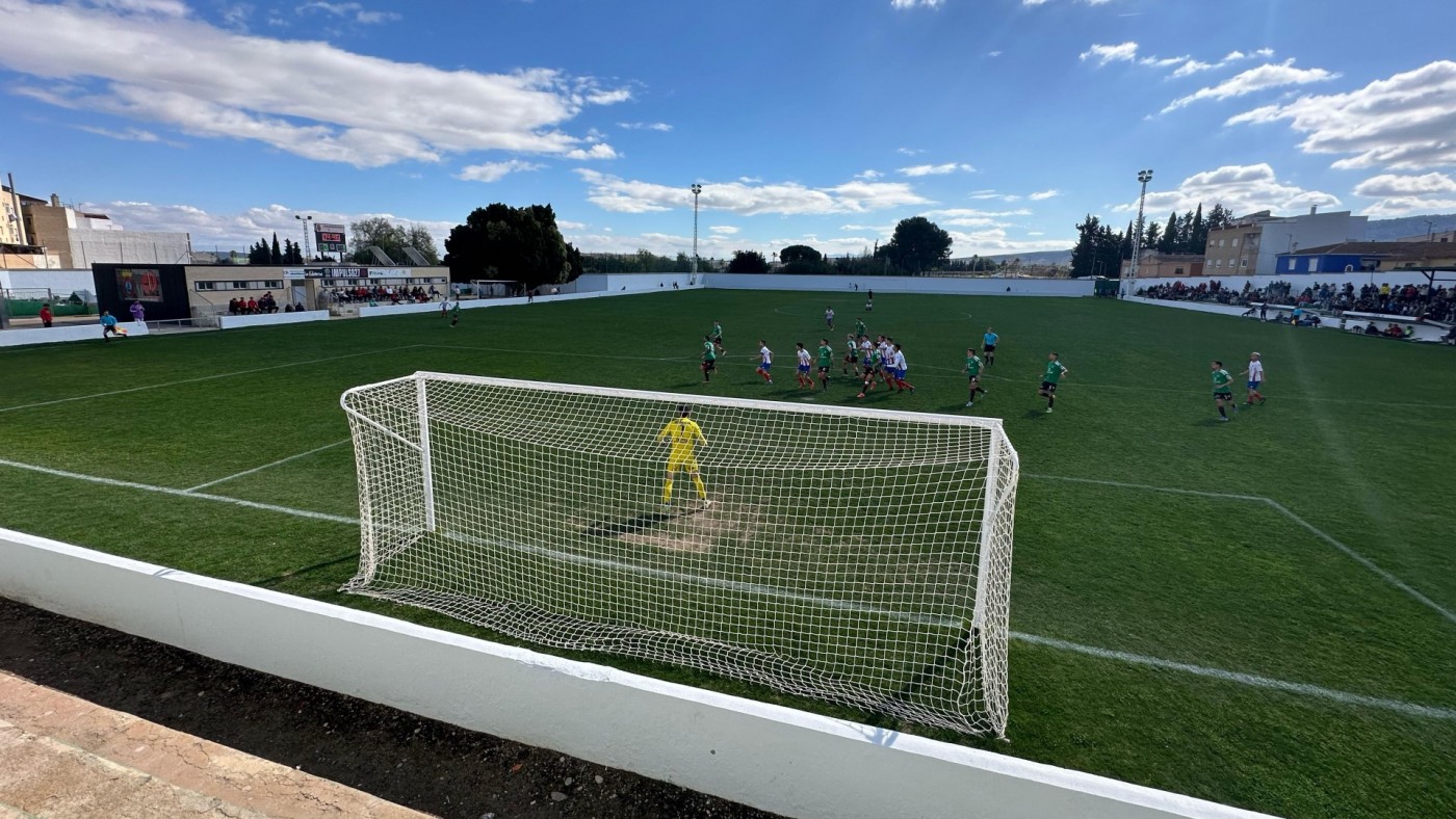 El Cieza supera al Muleño (0-2)