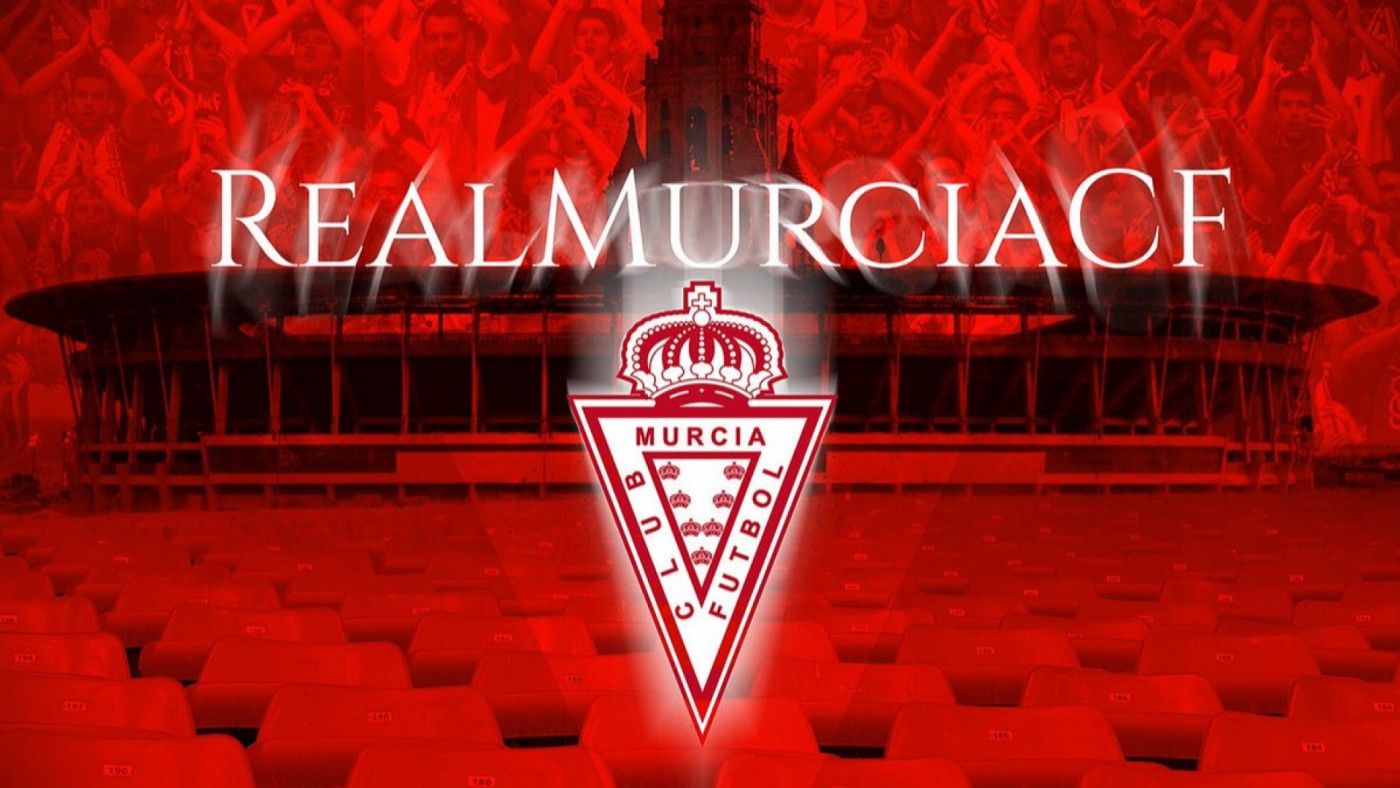 El Real Murcia elude el descenso a Tercera por impago a exjugadores, y desbloquea sus derechos federativos tras abonar 100.000 euros